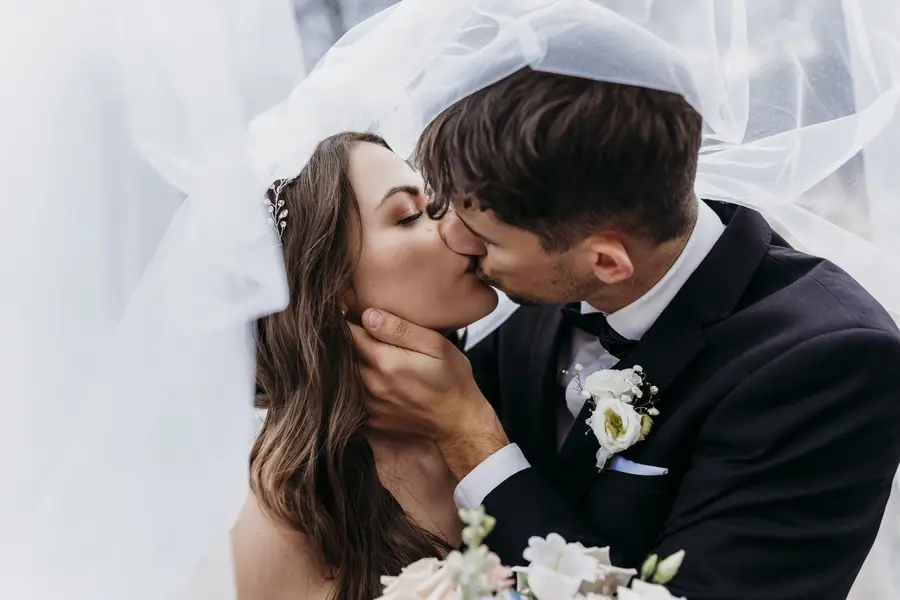 Svatební fotograf Petra Mikulenčáková - Fotografie č. 2