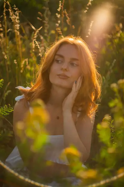 Ženský portrét - Fotografie č. 2