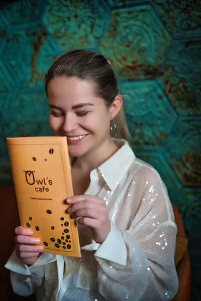 Ženský portrét - Fotografie č. 18