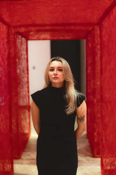 Ženský portrét - Fotografie č. 6