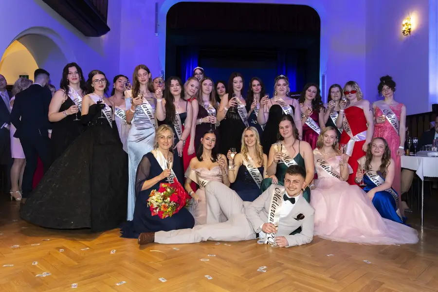 Focení maturitních plesů Michael Zbruž - Fotografie č. 10