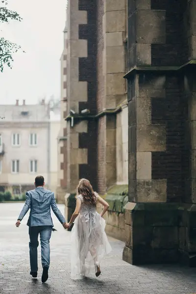 Svatební fotograf - Fotografie č. 23