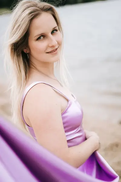 Ženský portrét - Fotografie č. 19