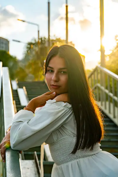 Ženský portrét - Fotografie č. 18