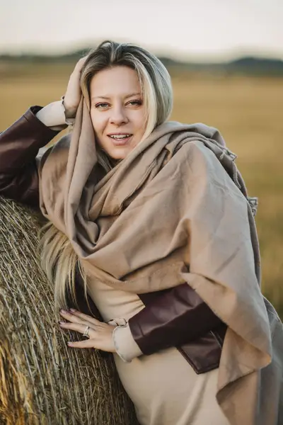 Ženský portrét, Ženský portrét - Fotografie č. 6