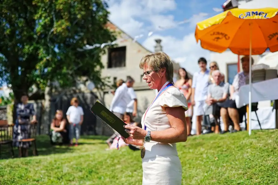 Svatební fotograf - Fotografie č. 16