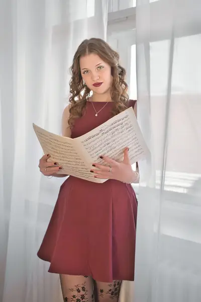 Ženský portrét - Fotografie č. 2