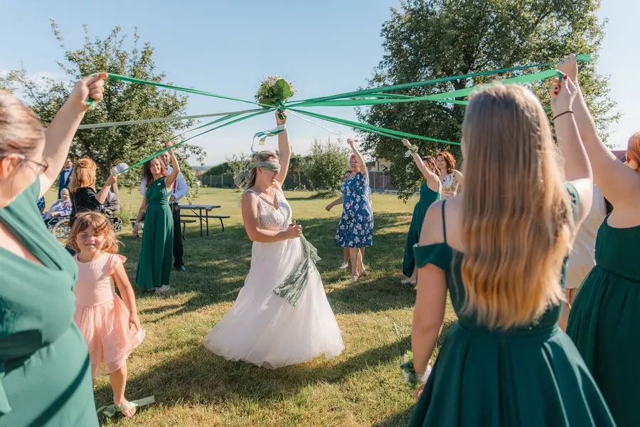 Svatební fotograf Lucie Surá - Fotografie č. 10