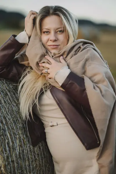 Těhotenské, Těhotenské focení - Fotografie č. 1