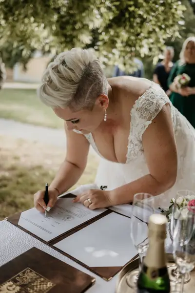 Mini svatba - do 3 hodin, Jen obřad a portrét - Fotografie č. 12