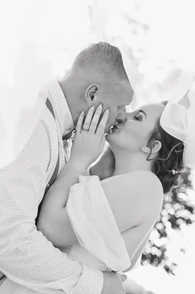 Svatební balíček Klasik - 5 - 6 hodin s vámi, Půldenní focení - Fotografie č. 3