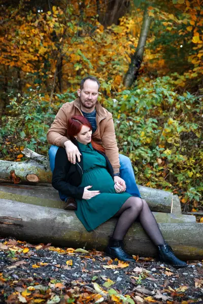 Těhotenské focení v ateliéru nebo v přírodě, Těhotenské focení - Fotografie č. 5