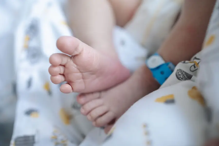 Lifestylové focení v porodnici (Fresh 48), Newborn focení - Fotografie č. 13
