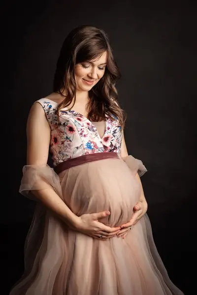 Těhotenské focení Helen Bui - Fotografie č. 6