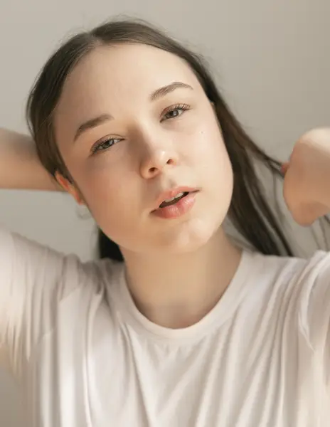 Ženský portrét - Fotografie č. 19