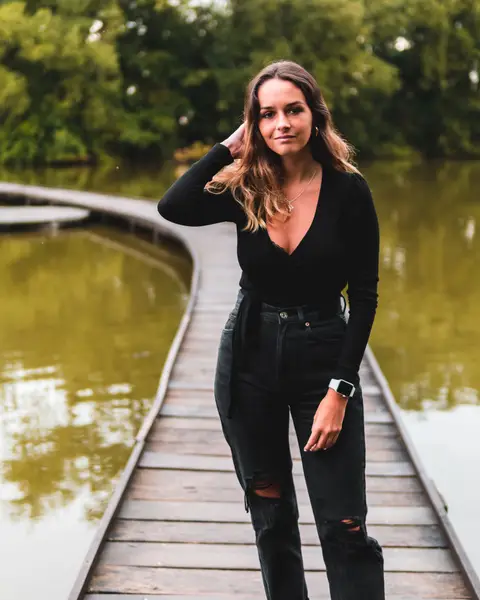 Ženský portrét - Fotografie č. 15