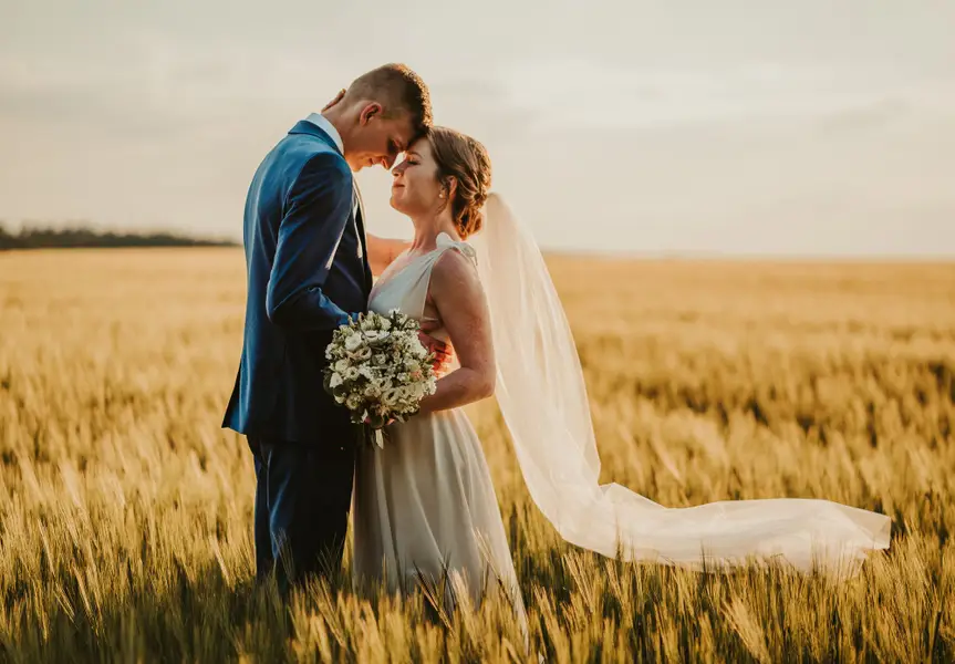 Svatební fotograf Lily Bezoušková - Fotografie č. 3