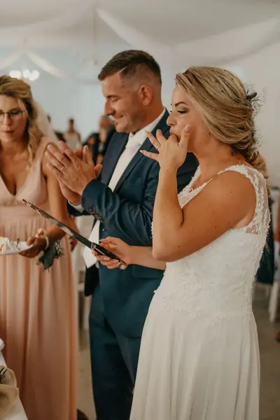 Svatební fotograf Veronika Škvárová - Fotografie č. 3