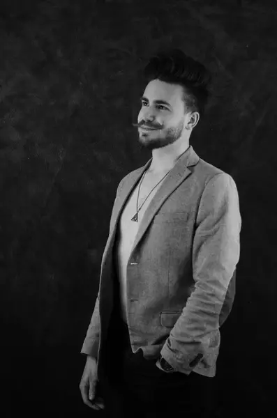 Mužský portrét Adéla Křenková - Fotografie č. 7