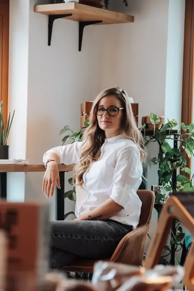 Ženský portrét - Fotografie č. 12
