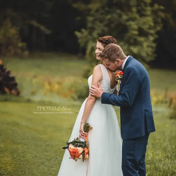 Svatební fotograf Ali Pavelková - Fotografie č. 1
