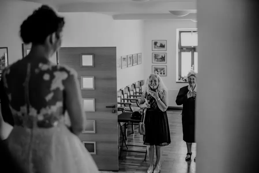 Svatební fotograf - Fotografie č. 12