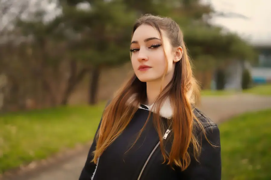 Ženský portrét - Fotografie č. 17