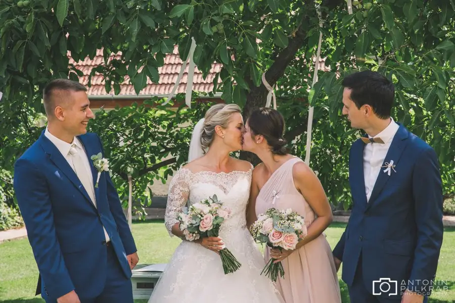 Svatební fotograf - Fotografie č. 17