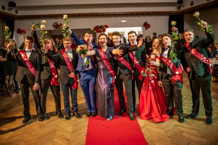 Focení maturitních plesů - Fotografie č. 13