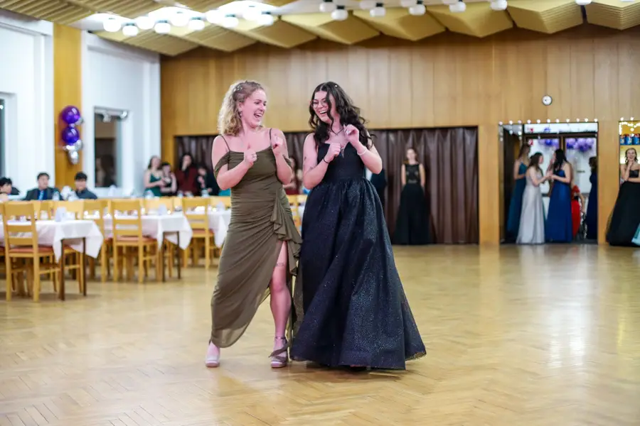 Focení maturitních plesů Alžběta Benková - Fotografie č. 10