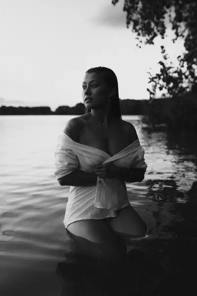 Ženský portrét - Fotografie č. 22