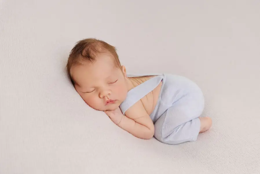 Newborn focení Martina Macáková - Fotografie č. 2
