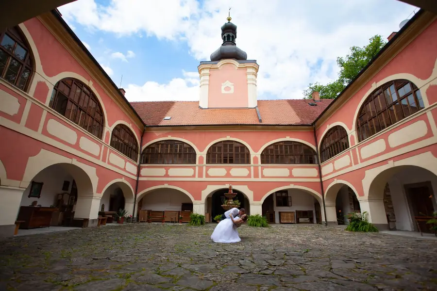 Svatební fotograf - Fotografie č. 23