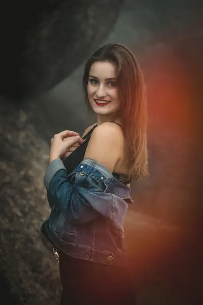 Ženský portrét - Fotografie č. 8