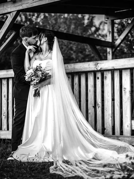 Svatební fotograf Lenka Valoušková - Fotografie č. 2