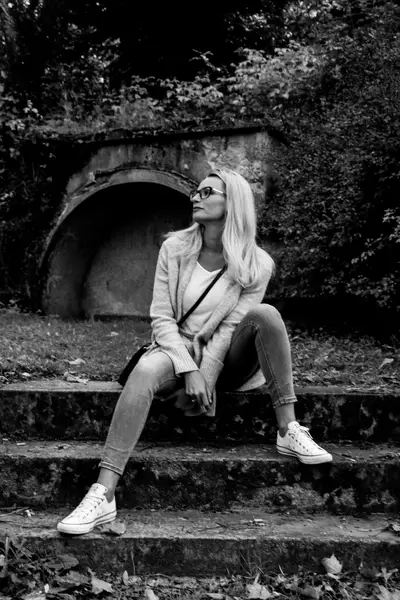 Ženský portrét - Fotografie č. 24
