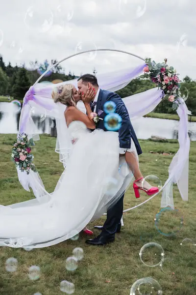 Svatební fotograf Eliška Machová - Fotografie č. 6