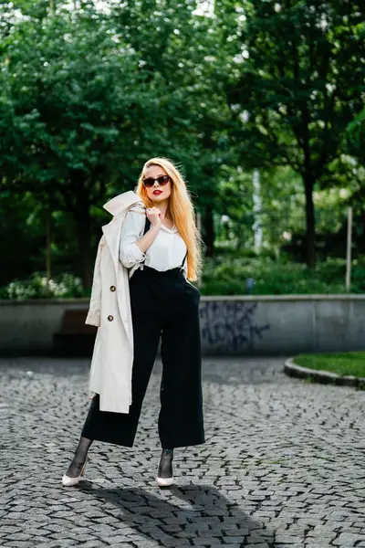 Ženský portrét Michal Šviga - Fotografie č. 7
