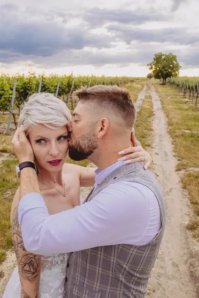 Svatební fotograf - Fotografie č. 25