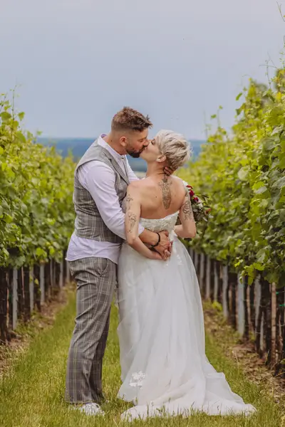 Svatební fotograf - Fotografie č. 24