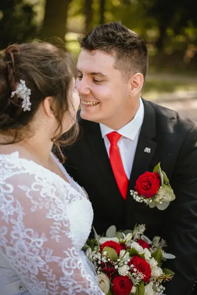 Svatební fotograf Sarah Kuhnová - Fotografie č. 4