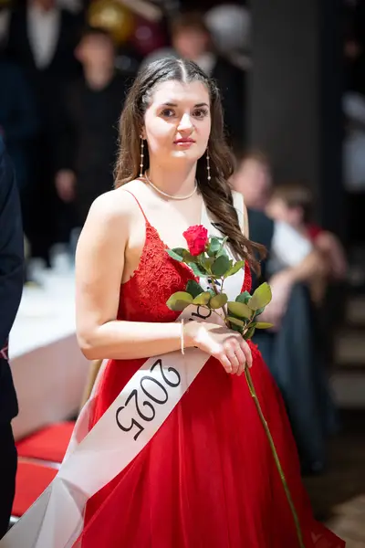Focení maturitních plesů Anna Hladíková - Fotografie č. 6