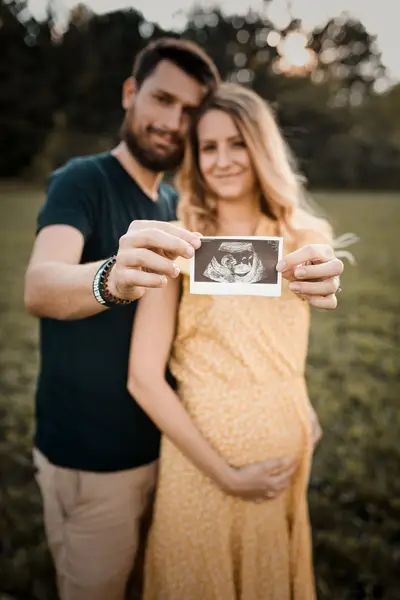 Těhotenské focení Anna Dušáková - Fotografie č. 4