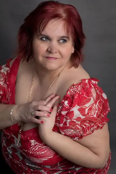 Ženský portrét - Fotografie č. 23