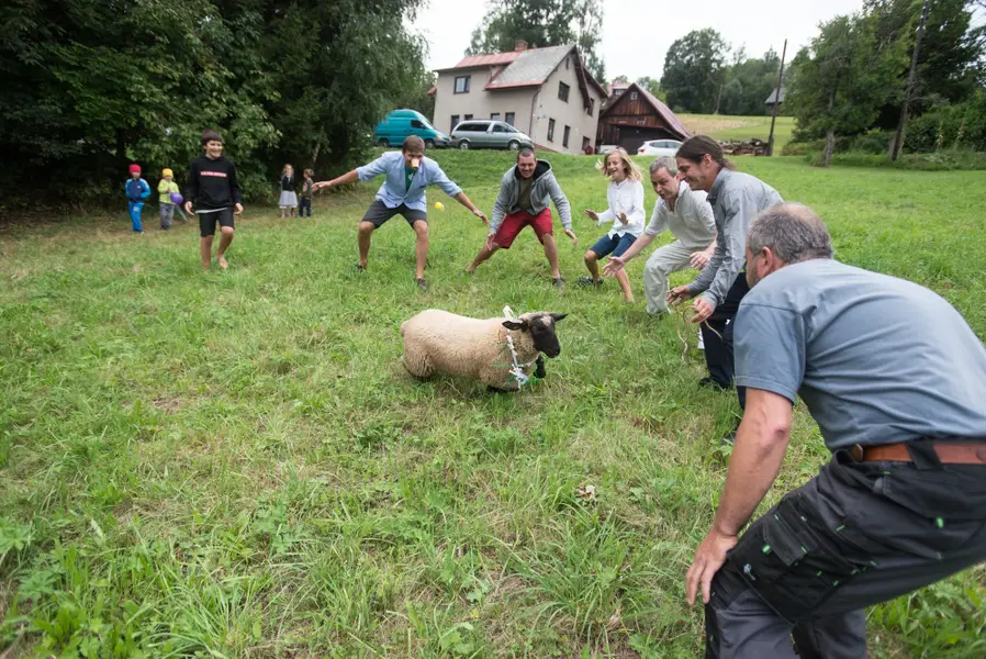 Svatební fotograf - Fotografie č. 26