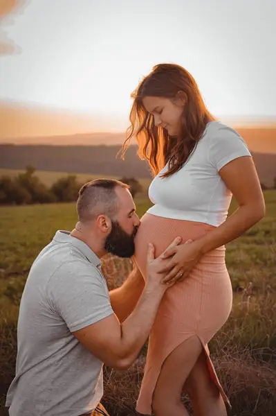 Těhotenské focení Karolína Bušinová - Fotografie č. 1