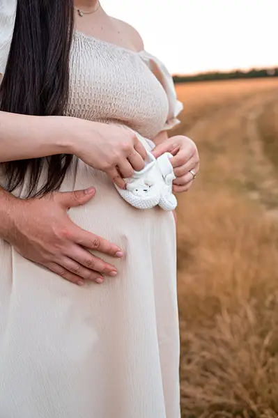 Těhotenské focení Karolína Bušinová - Fotografie č. 9