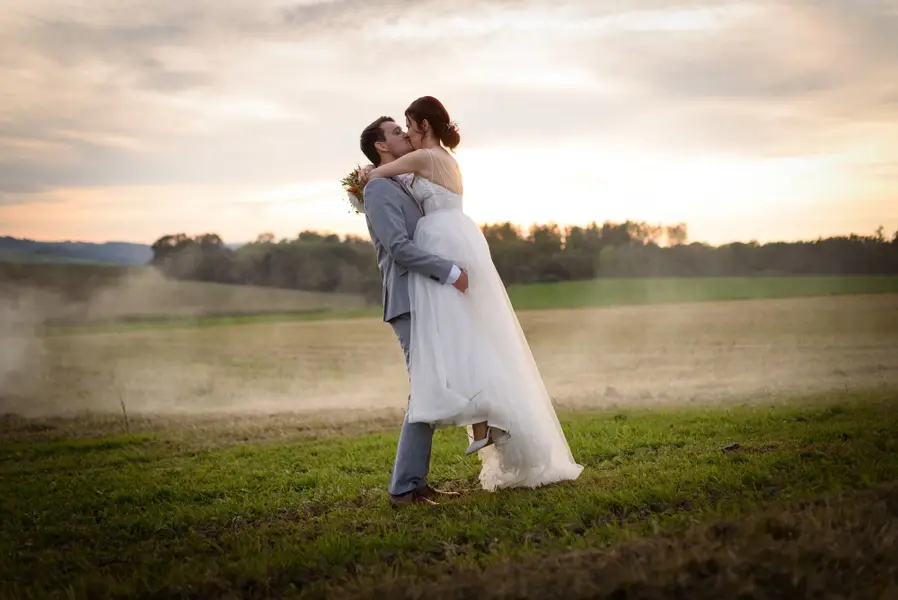 Svatební fotograf Lucie Jiroušková - Fotografie č. 9