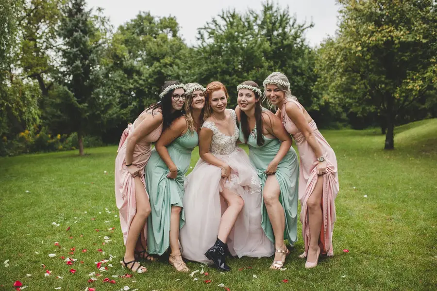 Svatební fotograf Lucie Kucharičová - Fotografie č. 2