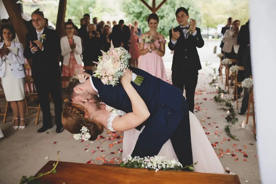 Svatební fotograf Lucie Kucharičová - Fotografie č. 8
